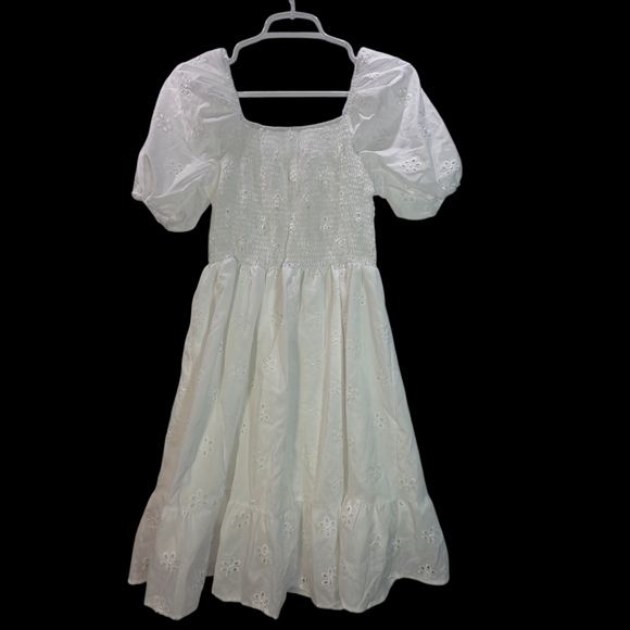 Dresses & Skirts - White Eyelet Womens Dress Size Medium